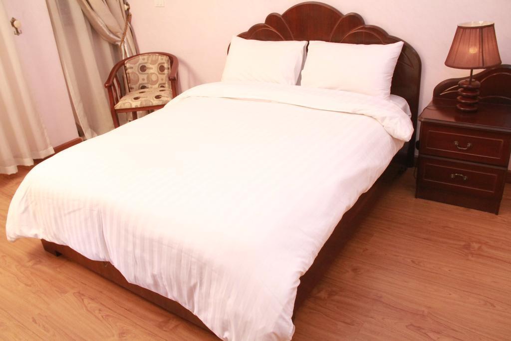 Solmile Family Guest House แอดดิสอาบาบา ภายนอก รูปภาพ