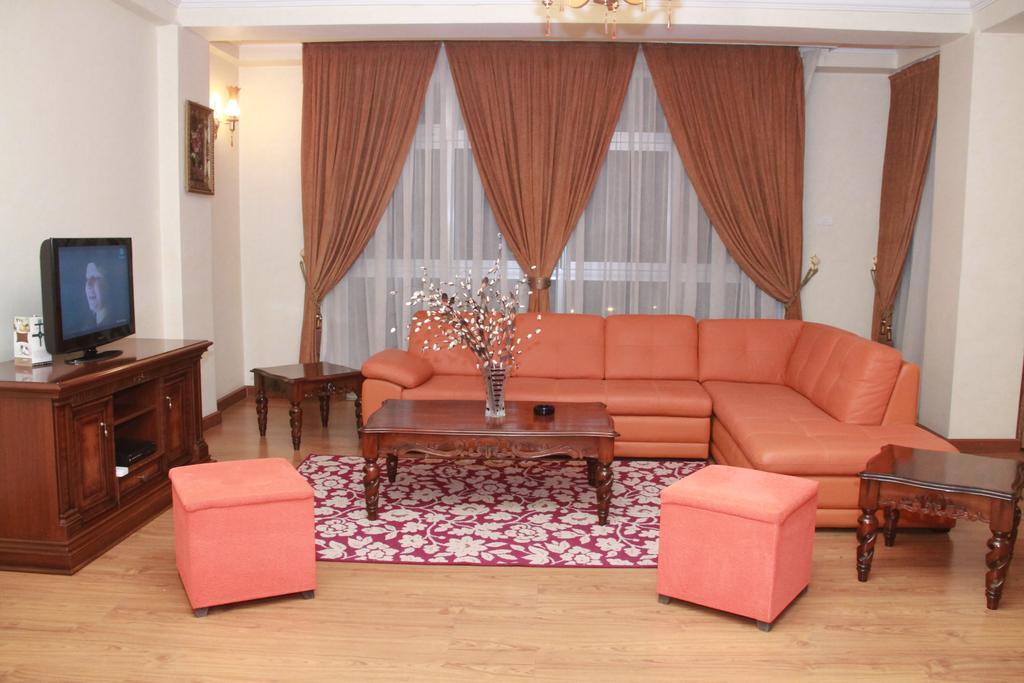 Solmile Family Guest House แอดดิสอาบาบา ภายนอก รูปภาพ